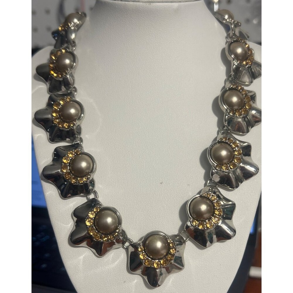Talbots Silver Tone Necklace Collar Ruffle Chunky Champagne Faux Pearls Adj 17"